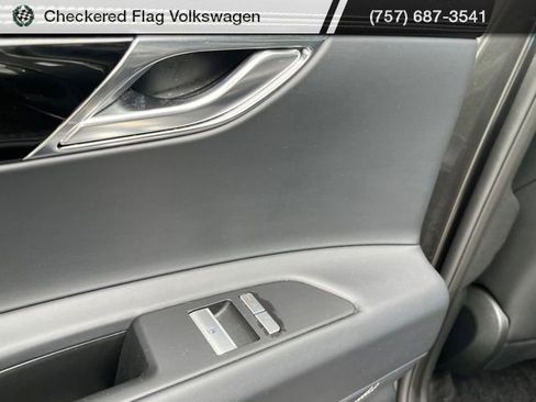 Used 2025 Genesis GV80 2.5T Standard AWD/4WD image 24