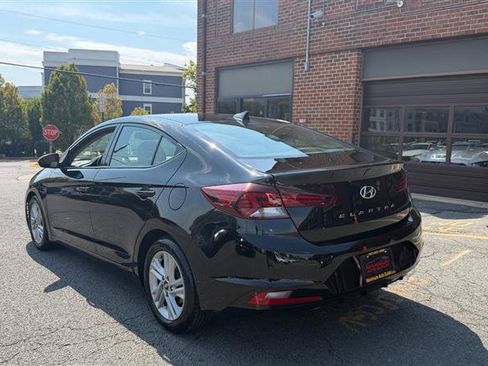 Used 2020 Hyundai Elantra Value Edition FWD image 10