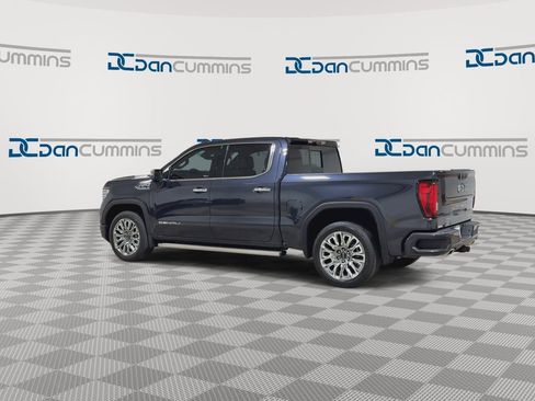 Used 2023 GMC Sierra 1500 Denali Ultimate AWD/4WD image 7