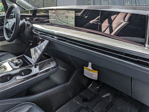 New 2026 Cadillac Escalade IQ Luxury 2 image 25