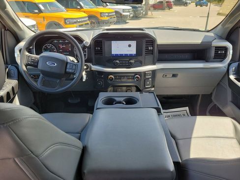 Used 2022 Ford F150 XL w/ Equipment Group 101A High AWD/4WD image 11