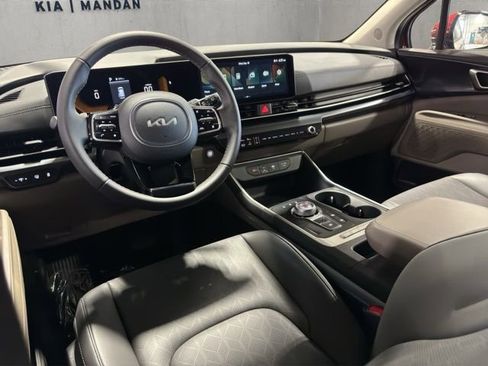 New 2026 Kia Carnival LXS FWD image 11