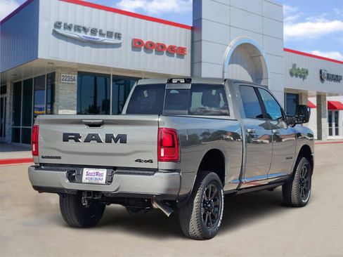 New 2026 RAM 2500 Laramie AWD/4WD image 6