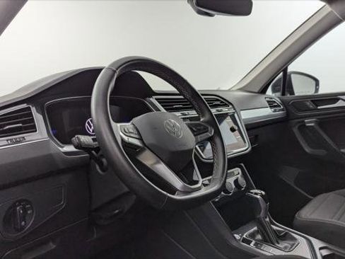 Used 2024 Volkswagen Tiguan S image 22