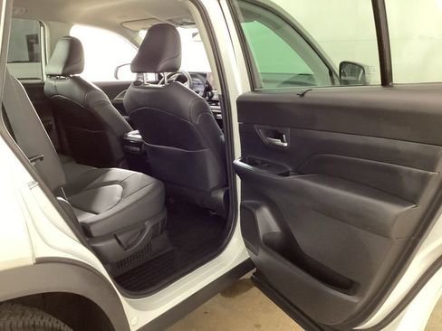 Used 2025 Toyota Grand Highlander AWD Hybrid image 19