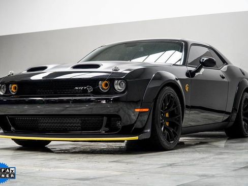 Used 2023 Dodge Challenger SRT Hellcat image 11