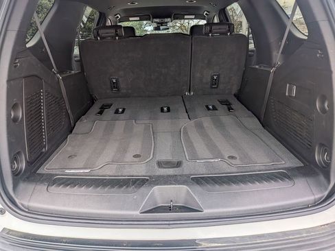 Used 2025 Chevrolet Tahoe LT image 22