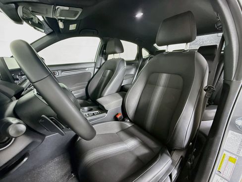 Certified 2025 Honda Civic Sport image 24