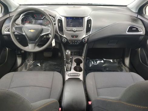 Used 2019 Chevrolet Cruze LS image 14