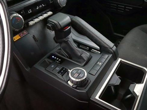 Used 2025 Toyota 4Runner TRD Off-Road AWD/4WD image 20