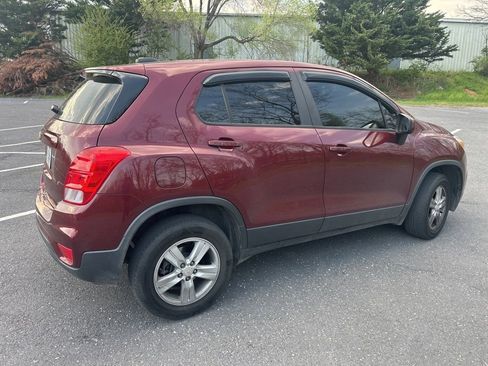 Used 2017 Chevrolet Trax LS image 4