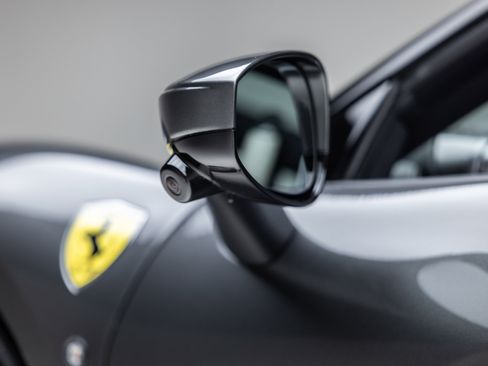 Used 2021 Ferrari F8 Tributo image 30