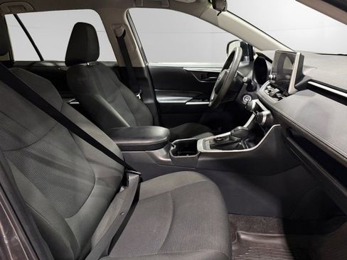 Used 2024 Toyota RAV4 LE image 13