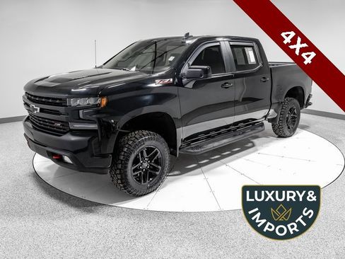Used 2021 Chevrolet Silverado 1500 LT Trail Boss w/ Convenience Package II image 1