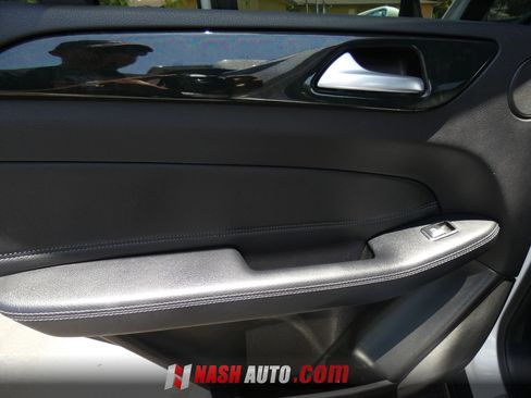 Used 2018 Mercedes-Benz GLE 350 4MATIC image 33