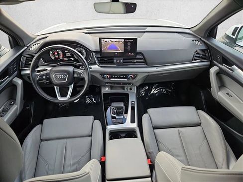 Used 2025 Audi Q5 2.0T Premium AWD/4WD image 19