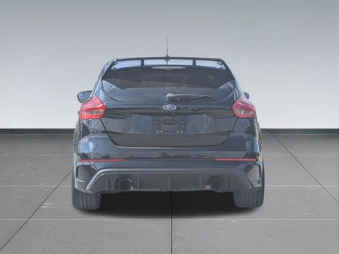 Used 2017 Ford Focus RS AWD/4WD image 4
