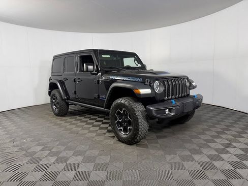 Used 2023 Jeep Wrangler Unlimited Rubicon 4xe AWD/4WD image 3