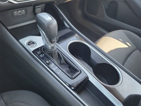 Certified 2024 Nissan Altima 2.5 SV image 32