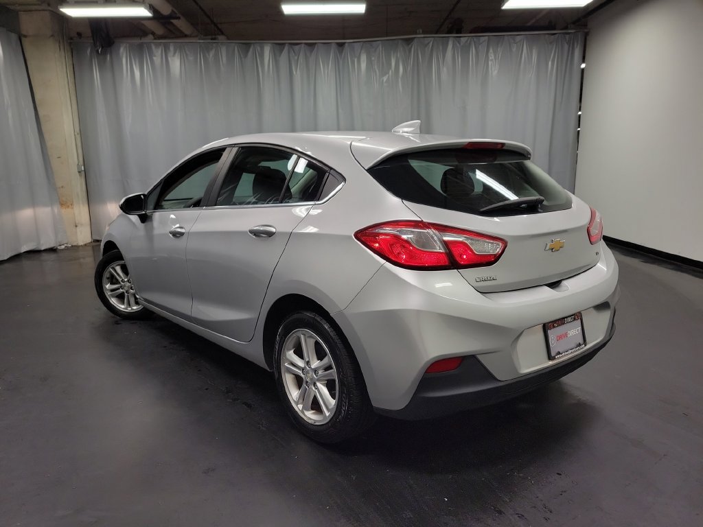 Used 2017 Chevrolet Cruze LT w/ Convenience Package FWD image 7