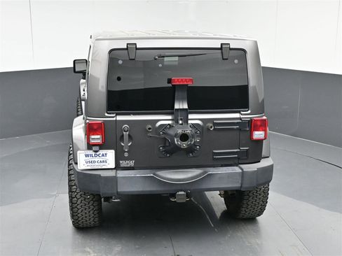 Used 2014 Jeep Wrangler Unlimited Sahara w/ Dual Top Group image 24