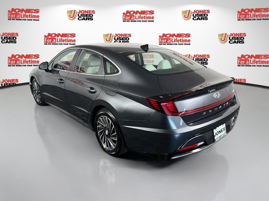 Used 2022 Hyundai Sonata SEL FWD image 2