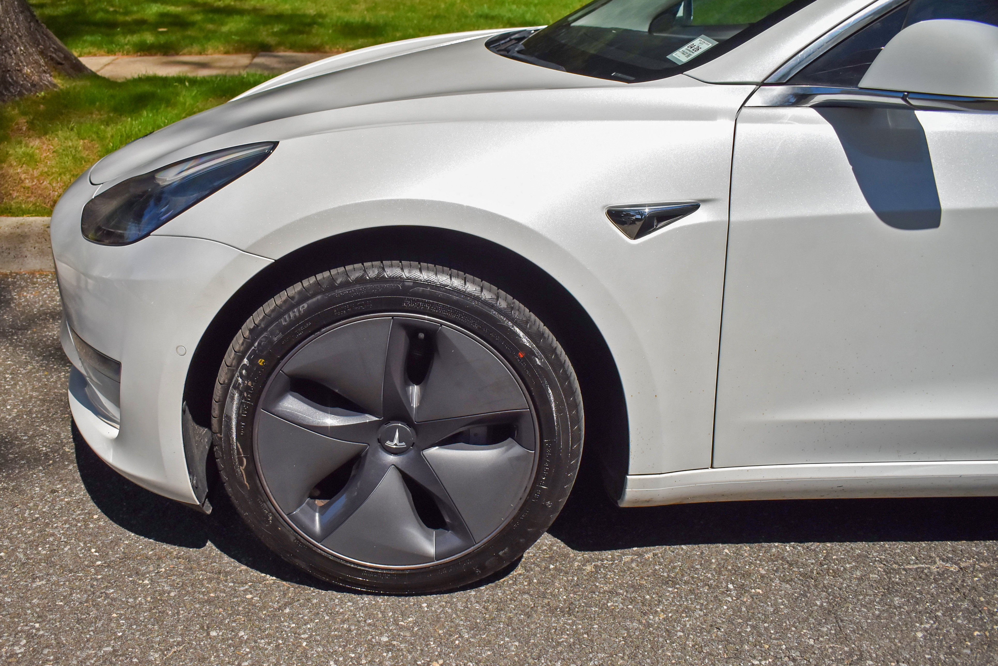 Used 2020 Tesla Model 3 Standard Range RWD image 16