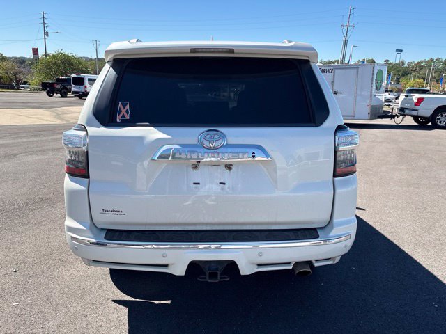 Used 2018 Toyota 4Runner Limited AWD/4WD image 6