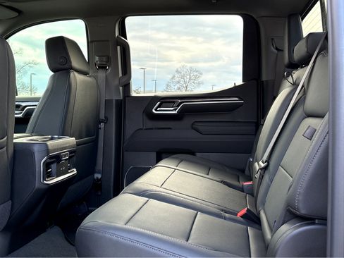 New 2026 Chevrolet Silverado 1500 LTZ w/ LTZ Premium Package image 22