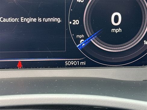 Used 2022 Volkswagen Atlas SE image 12