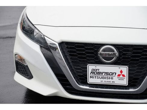 Used 2022 Nissan Altima 2.5 S image 9