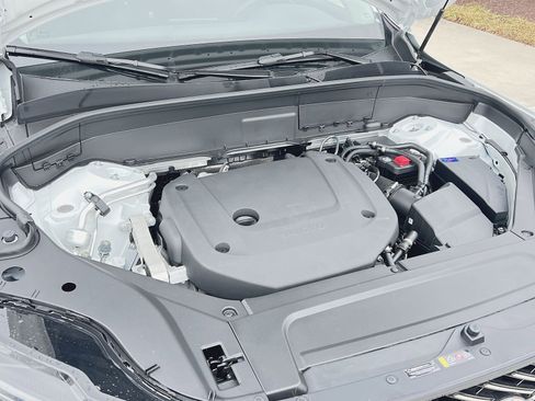 New 2026 Volvo XC90 B6 Plus w/ Protection Package image 29