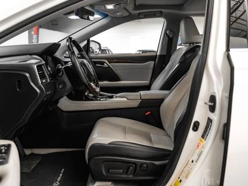 Used 2019 Lexus RX 350 FWD w/ Premium Package image 4