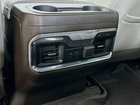 Used 2022 GMC Sierra 1500 SLT w/ SLT Convenience Package AWD/4WD image 30
