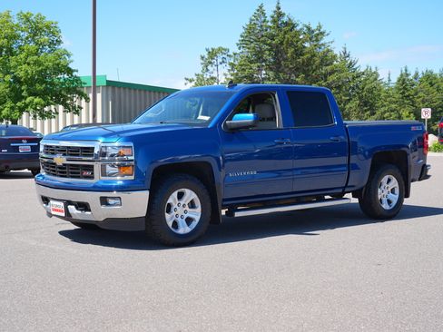 Used 2015 Chevrolet Silverado 1500 LT w/ All Star Edition AWD/4WD image 7