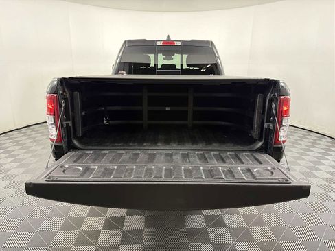 Used 2021 RAM 1500 Big Horn RWD image 16