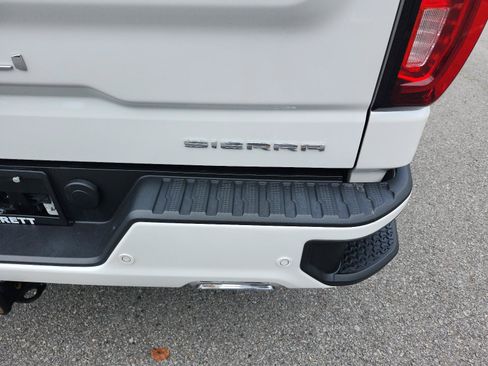 Certified 2022 GMC Sierra 1500 Denali Ultimate AWD/4WD image 5