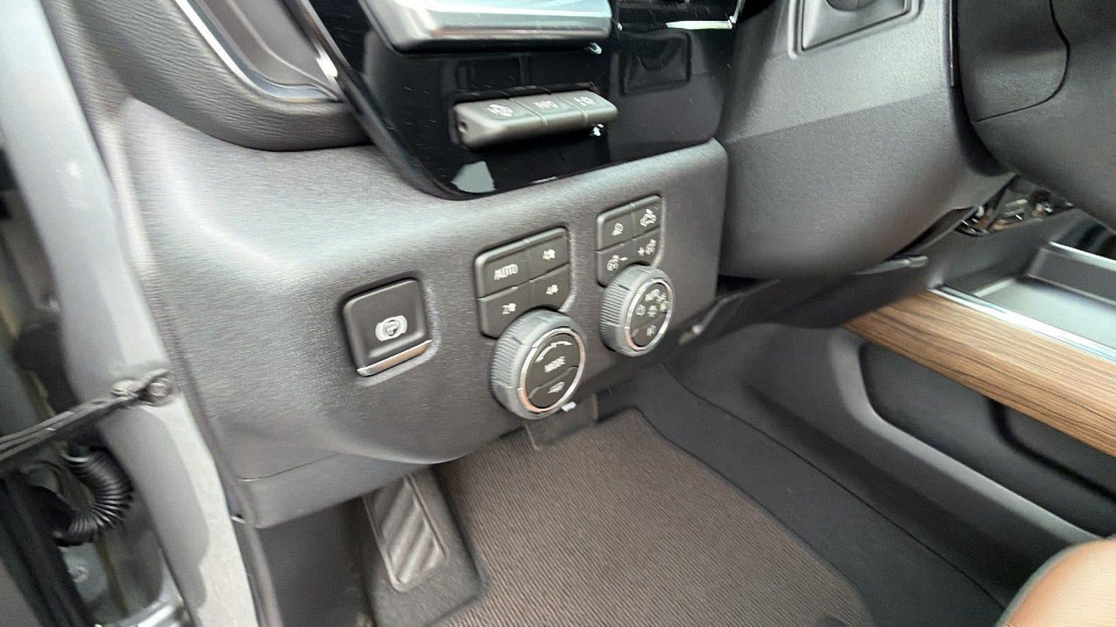 New 2026 Chevrolet Silverado 2500 High Country w/ High Country Premium Package AWD/4WD image 22