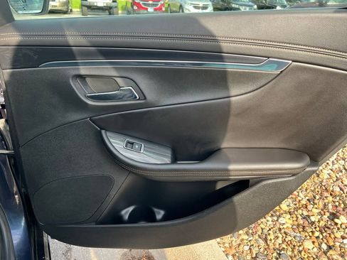 Used 2018 Chevrolet Impala LT w/ LT Leather Package FWD image 24
