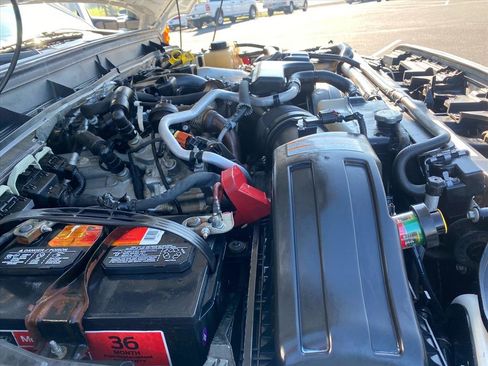 Used 2015 Ford F250 XLT w/ XLT Interior Package image 35