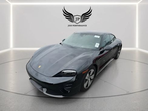 Used 2023 Porsche Taycan RWD image 3