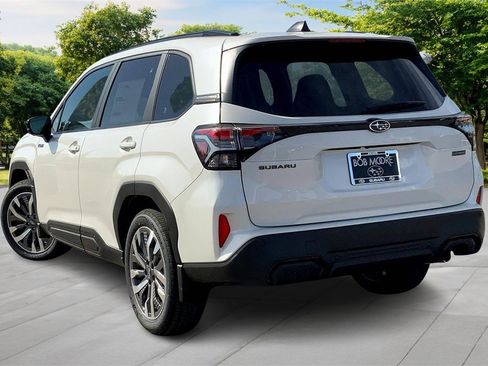 New 2025 Subaru Forester Touring image 3