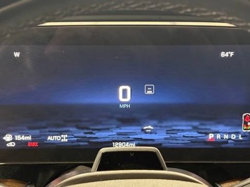 Used 2025 Chevrolet Tahoe High Country AWD/4WD image 39