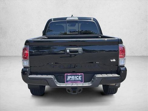 Used 2023 Toyota Tacoma TRD Sport w/ Technology Package AWD/4WD image 6