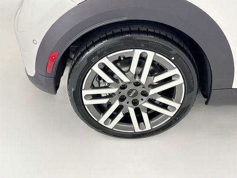 New 2026 MINI Cooper S FWD image 30