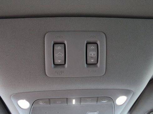 Used 2020 Nissan Murano Platinum image 40