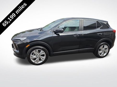 Used 2024 Buick Encore GX Preferred AWD/4WD image 2