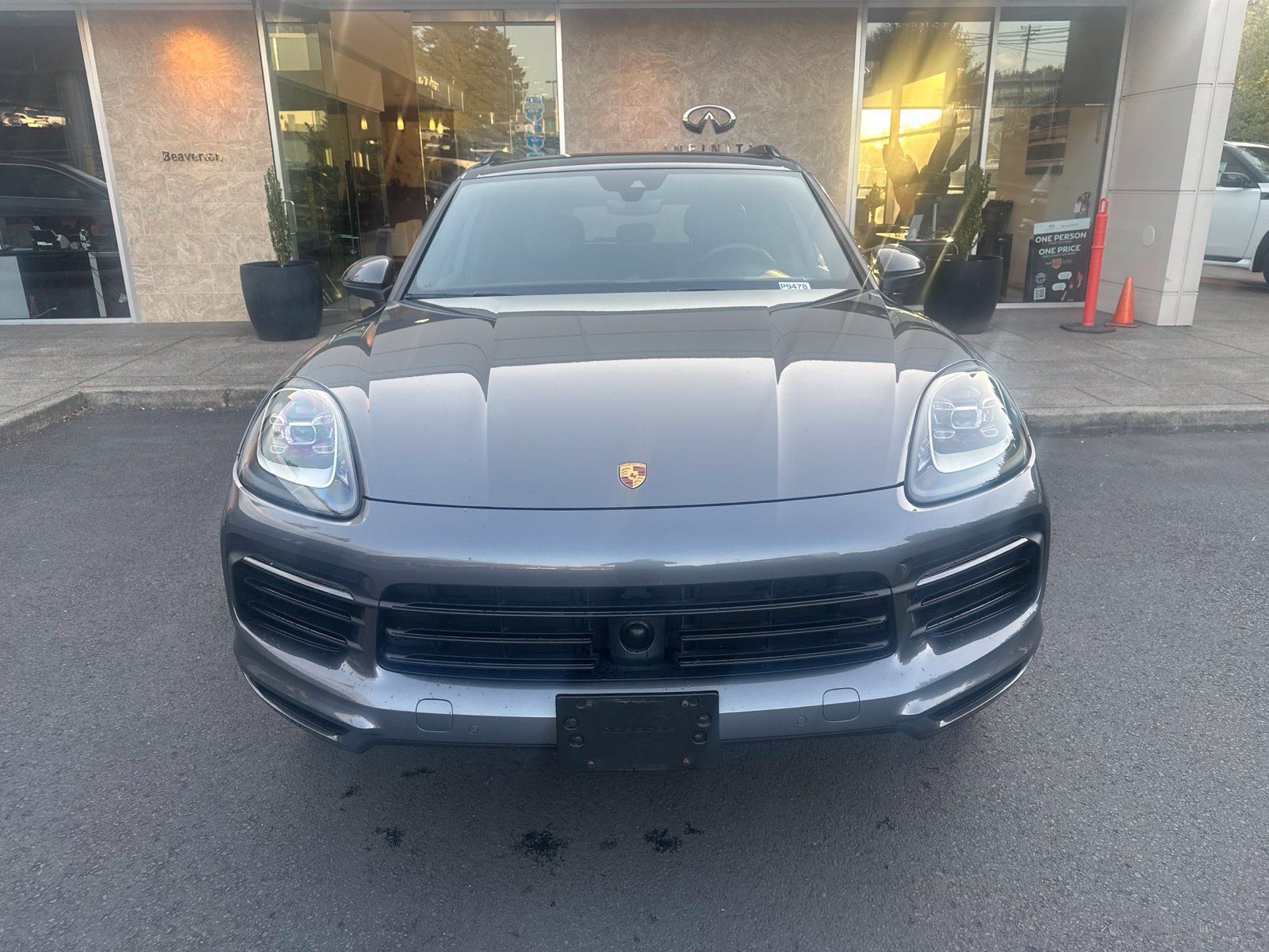 Used 2023 Porsche Cayenne AWD/4WD image 8