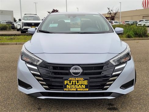 New 2025 Nissan Versa SV image 3