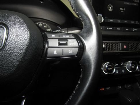 Certified 2024 Honda Civic EX image 6